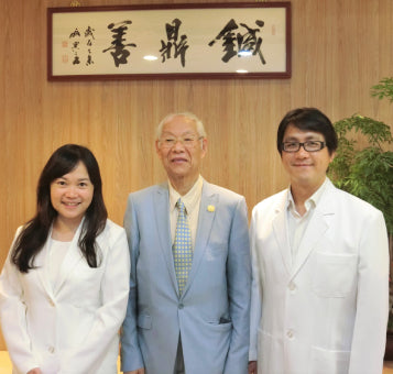 Dr Michael Chung